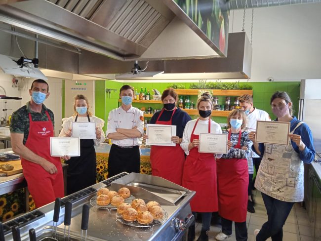 ee2e8747-a321-4647-80b5-e0cd31303b0b (1)